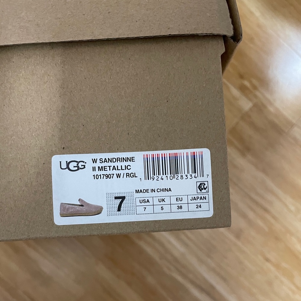 Ugg slip on shoes